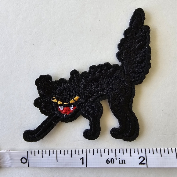 🐈‍⬛ Scaredy-Cat Iron-On Patch - Picture 6 of 6